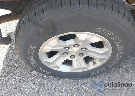 2016 Chevrolet Silverado 1500 2Lt z USA, uszkodzony, nr VIN 1GCNKREC0GZ107059